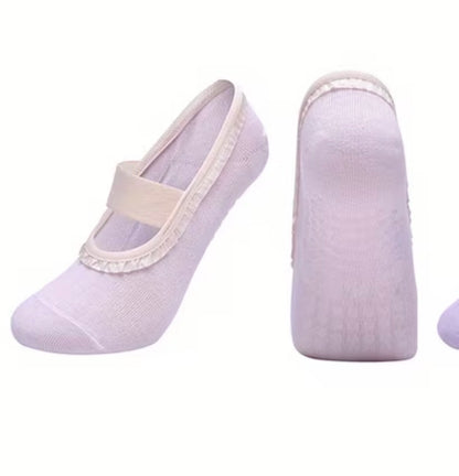 The Ballerina grippy socks